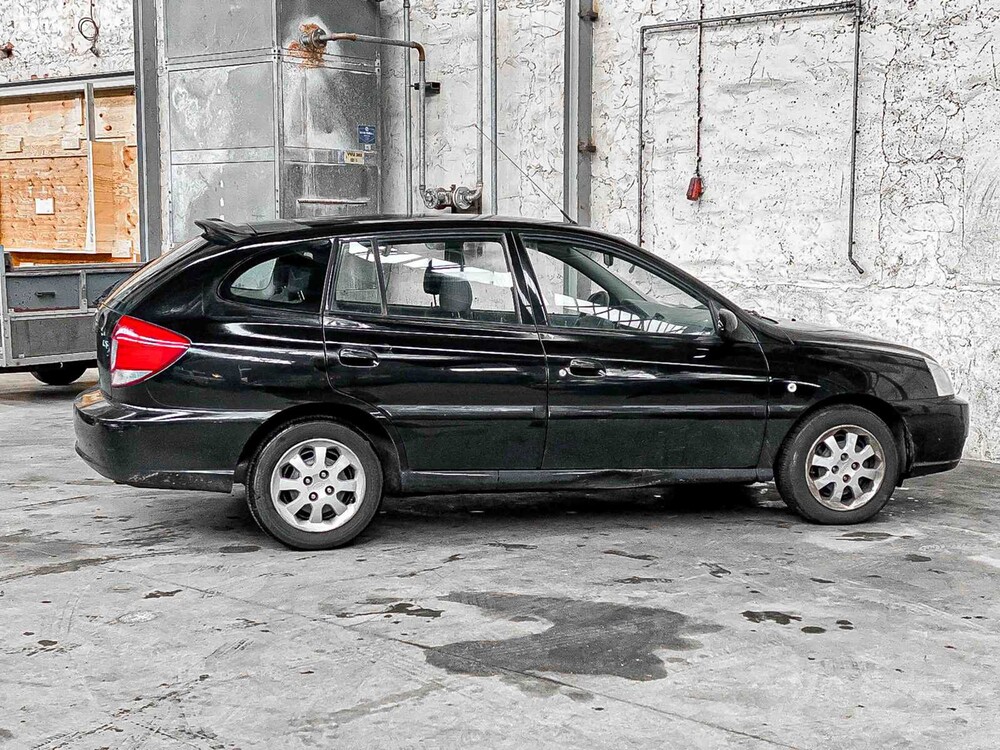 Kia Rio 1.5 LS Ice 97PS 2005, 88-RG-RF