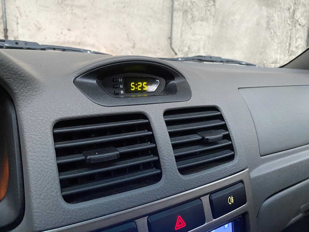 Kia Rio 1.5 LS Ice 97PS 2005, 88-RG-RF