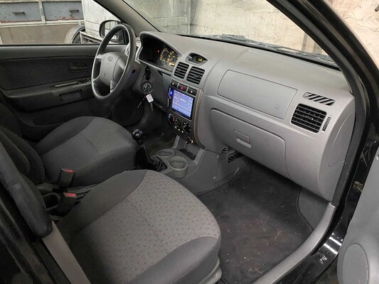 Kia Rio 1.5 LS Ice 97hp 2005, 88-RG-RF