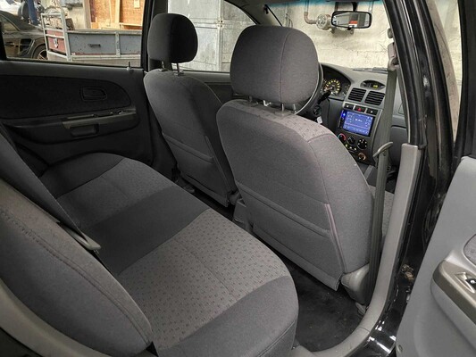 Kia Rio 1.5 LS Ice 97hp 2005, 88-RG-RF