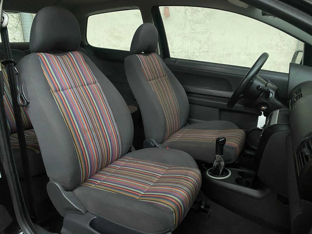 Volkswagen Fox 1.2 Trendline 54PS 2005 -Geburtsdatum NL- 79-RZ-LR