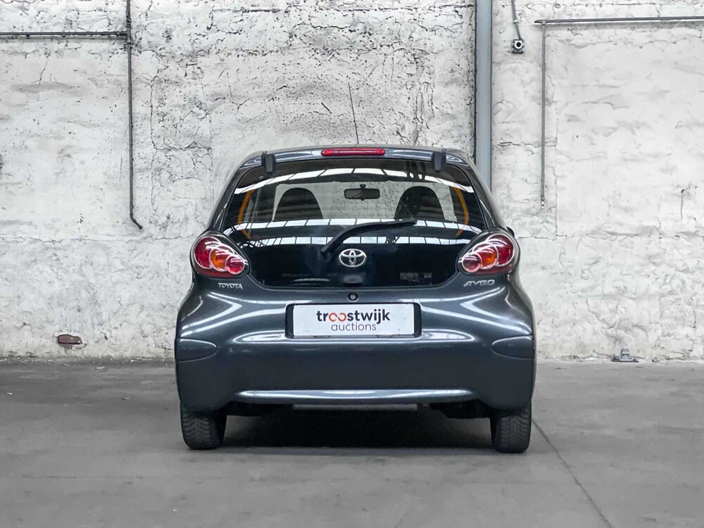 Toyota Aygo 1.0-12V Access 68PS 2010, 55-LNZ-4