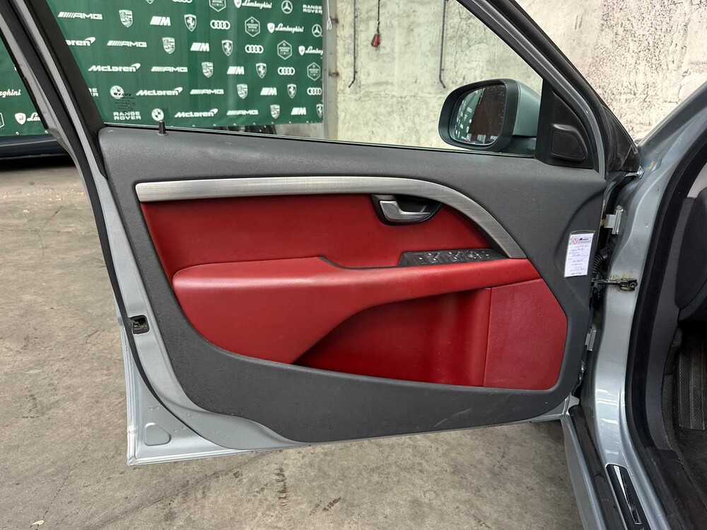 Volvo V70 2.4D Momentum 175PS 2010, 48-KXP-9