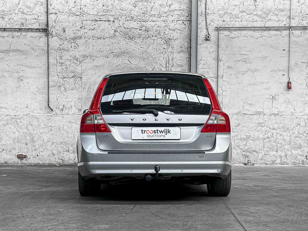 Volvo V70 2.4D Momentum 175PS 2010, 48-KXP-9