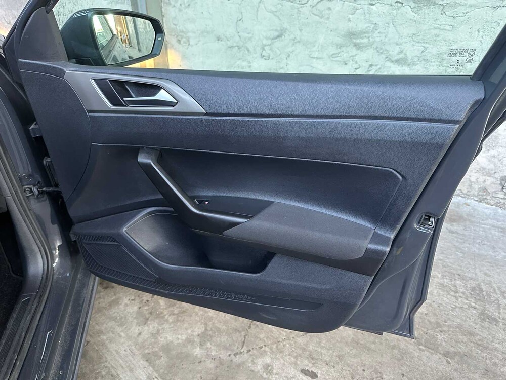 Volkswagen Polo 1.0 TSI Comf.l. Bus. 95PS 2021, K-179-VG