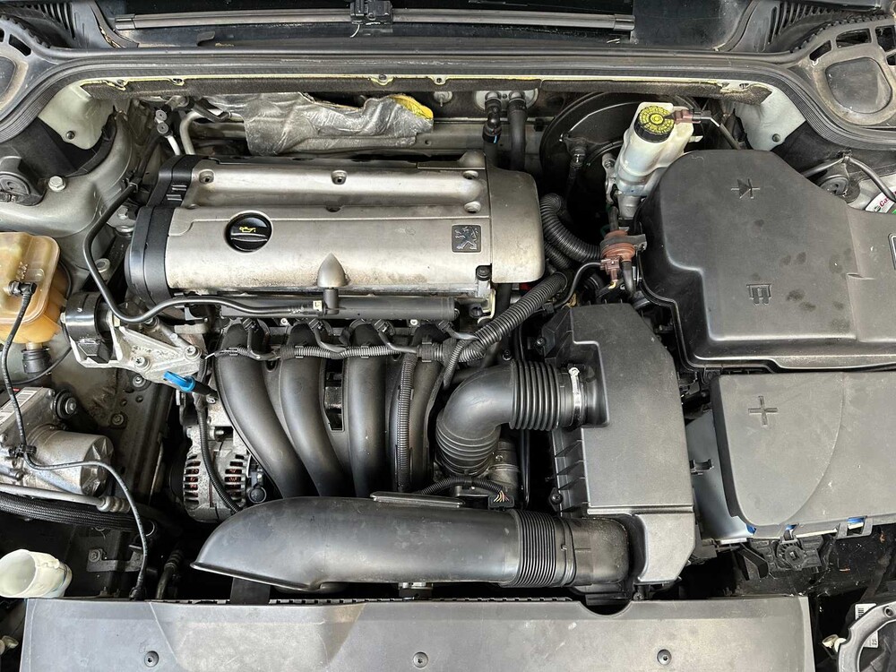 Peugeot 407 SW 2.2-16V XS 163PS 163PS 2007