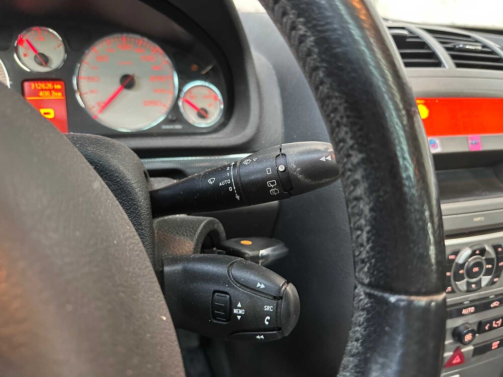 Peugeot 407 SW 2.2-16V XS 163PS 163PS 2007