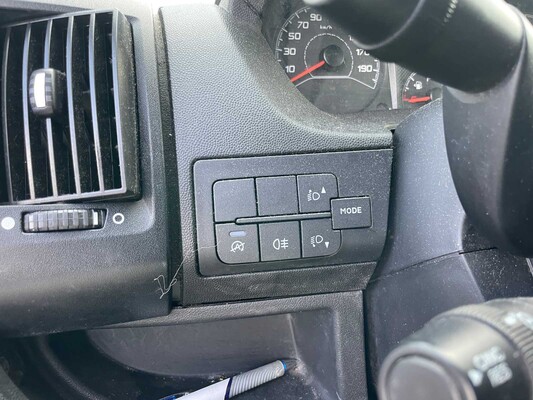Citroen Jumper 35 2.2 HDI L4H2 Zw. 150PS 2016, V-002-FN