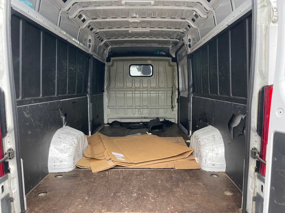 Fiat Ducato 35 2.3 MJ L4H2 177PS 2017, V-918-FS