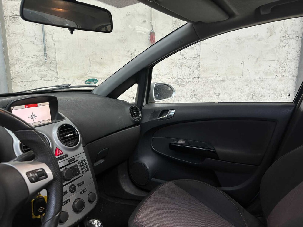 Opel Corsa 1.4-16V Bns Sport 90PS 2007, 70-XH-JK