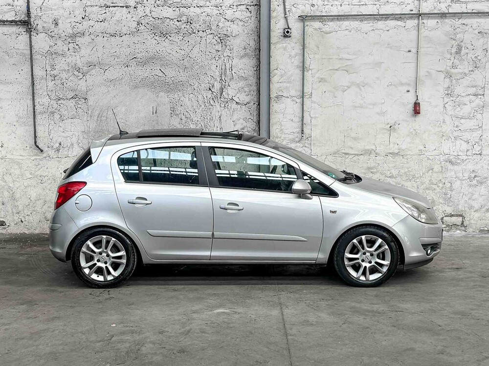 Opel Corsa 1.4-16V Bns Sport 90PS 2007, 70-XH-JK