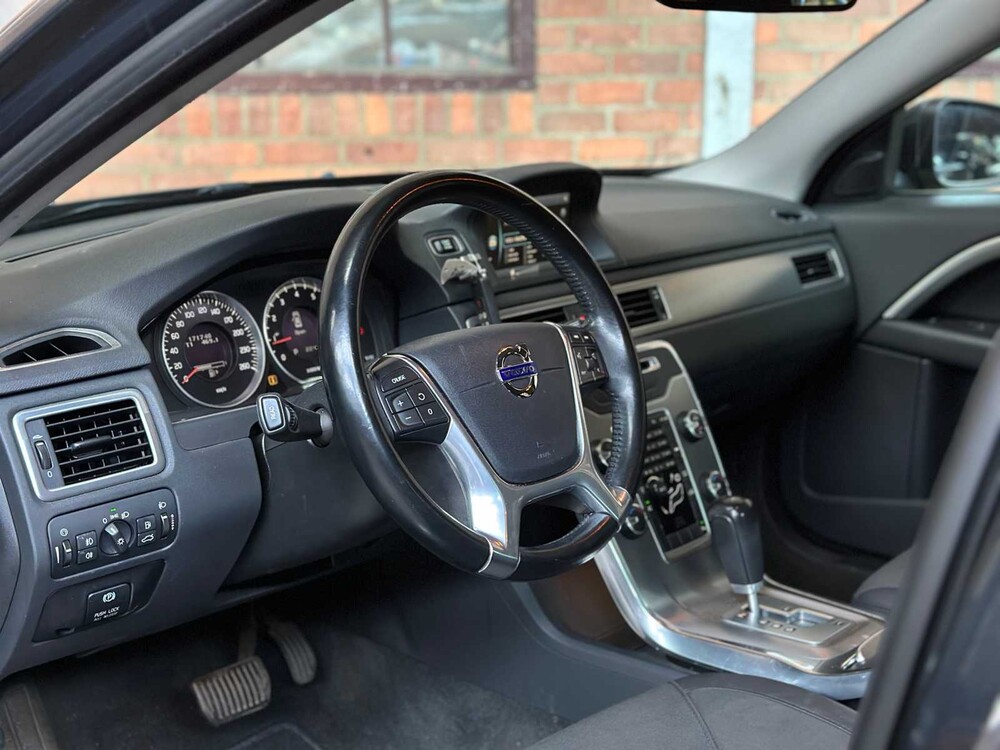 Volvo S80 1.6 T4 Kinetic 179PS 2011, 90-SJP-1