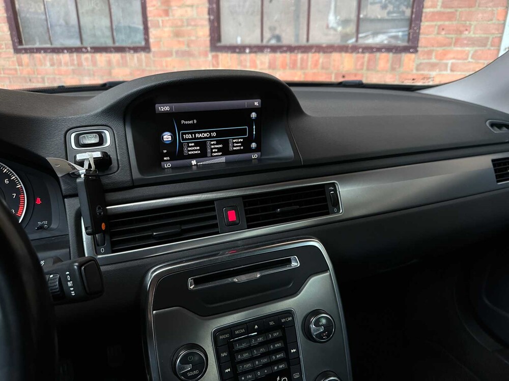 Volvo S80 1.6 T4 Kinetic 179PS 2011, 90-SJP-1