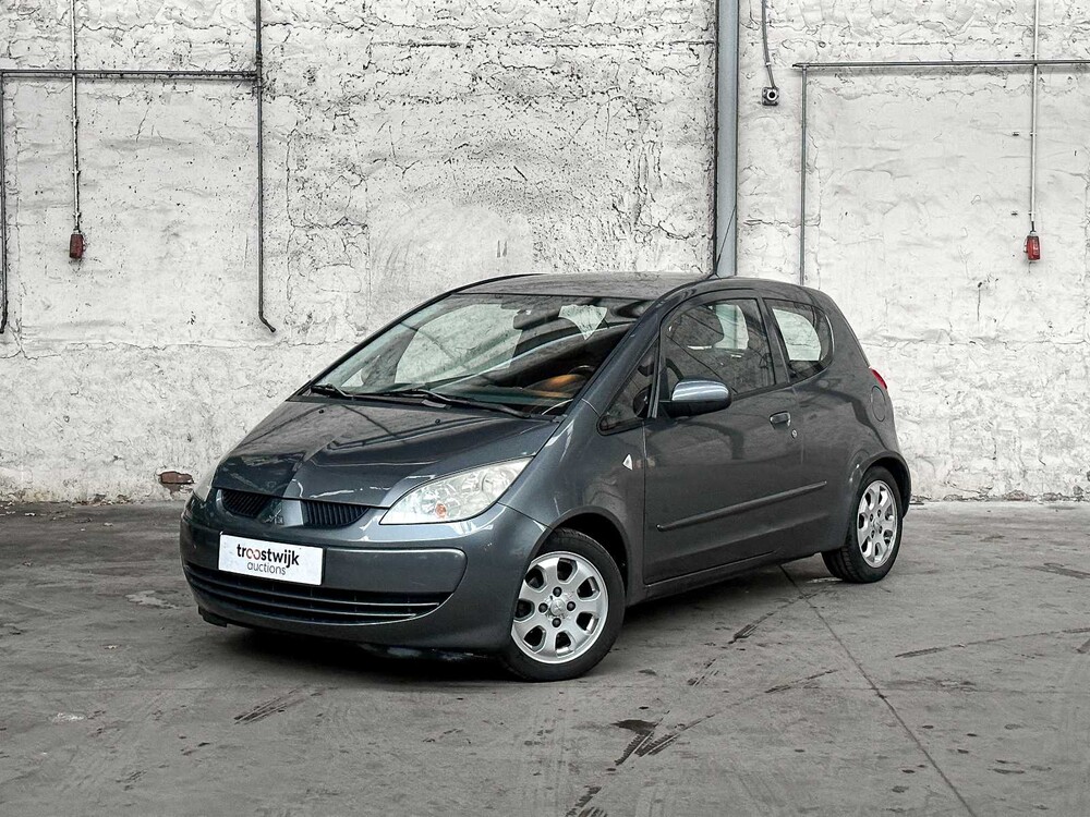 Mitsubishi Colt 1.3 Invite 95PS 2006 (Original-NL), 03-SP-LH