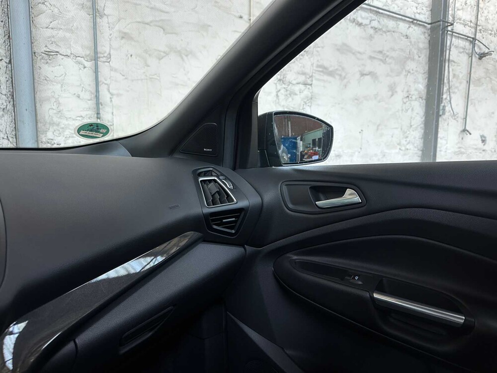 Ford Kuga 1.5 EcoB. ST Line 182PS 2017, NX-658-N