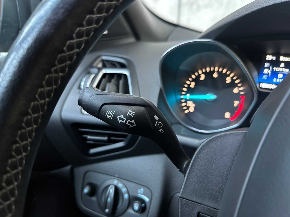 Ford Kuga 1.5 EcoB. ST Line 182PS 2017, NX-658-N