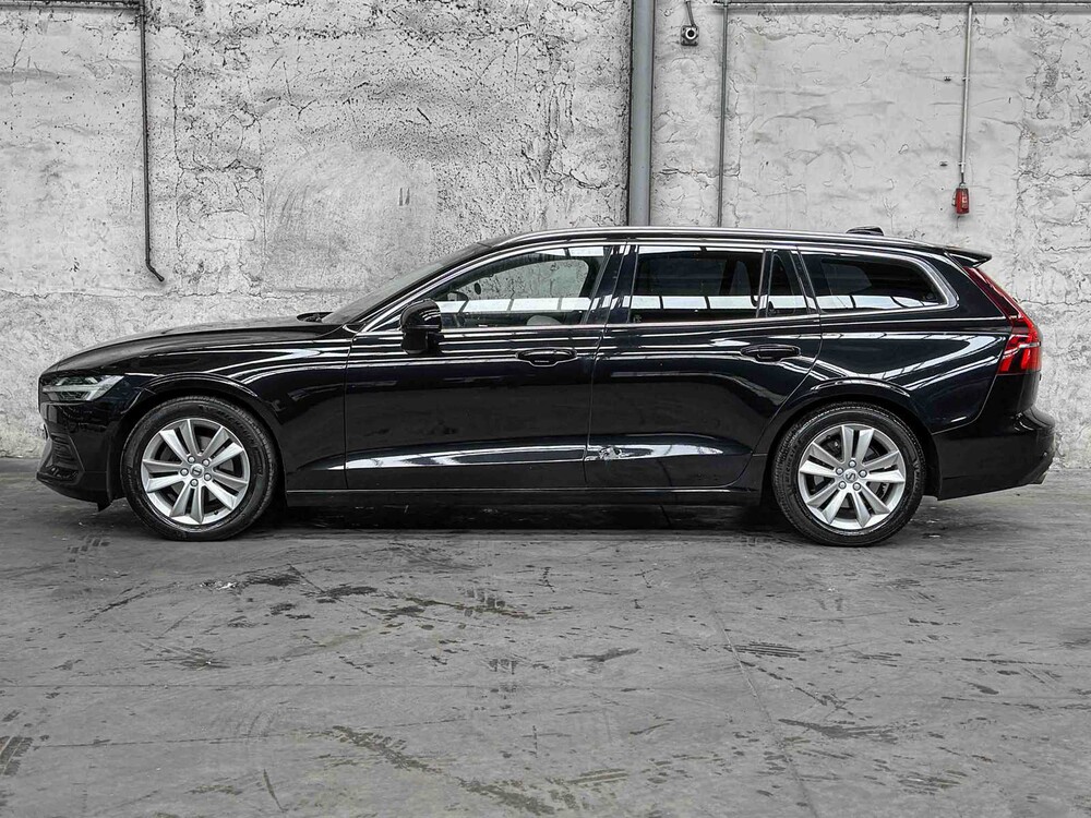 Volvo V60 2.0 D4 Momentum 190hp 2018, TF-649-B