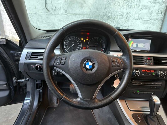 BMW 320i Touring E91 170pk 2008 3-serie, 01-JLK-9