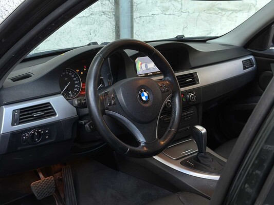 BMW 320i Touring E91 170pk 2008 3-serie, 01-JLK-9