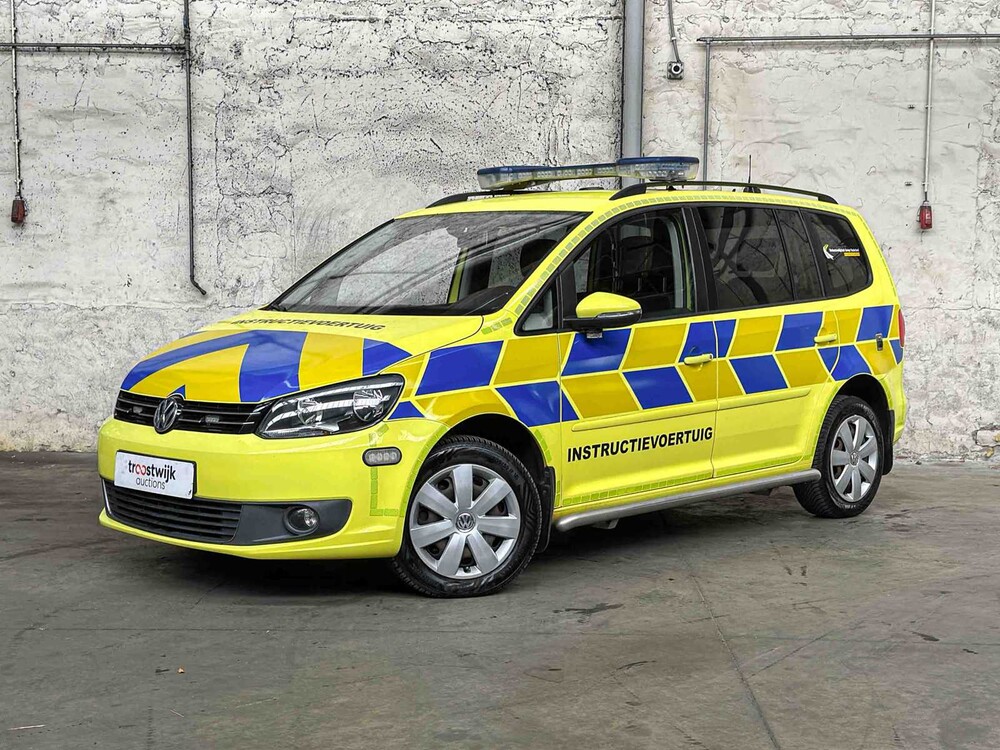 Volkswagen Touran 2.0 TDI Comfortline BlueMotion (AUTOMATIC) 140hp 2013, 8-KNN-06