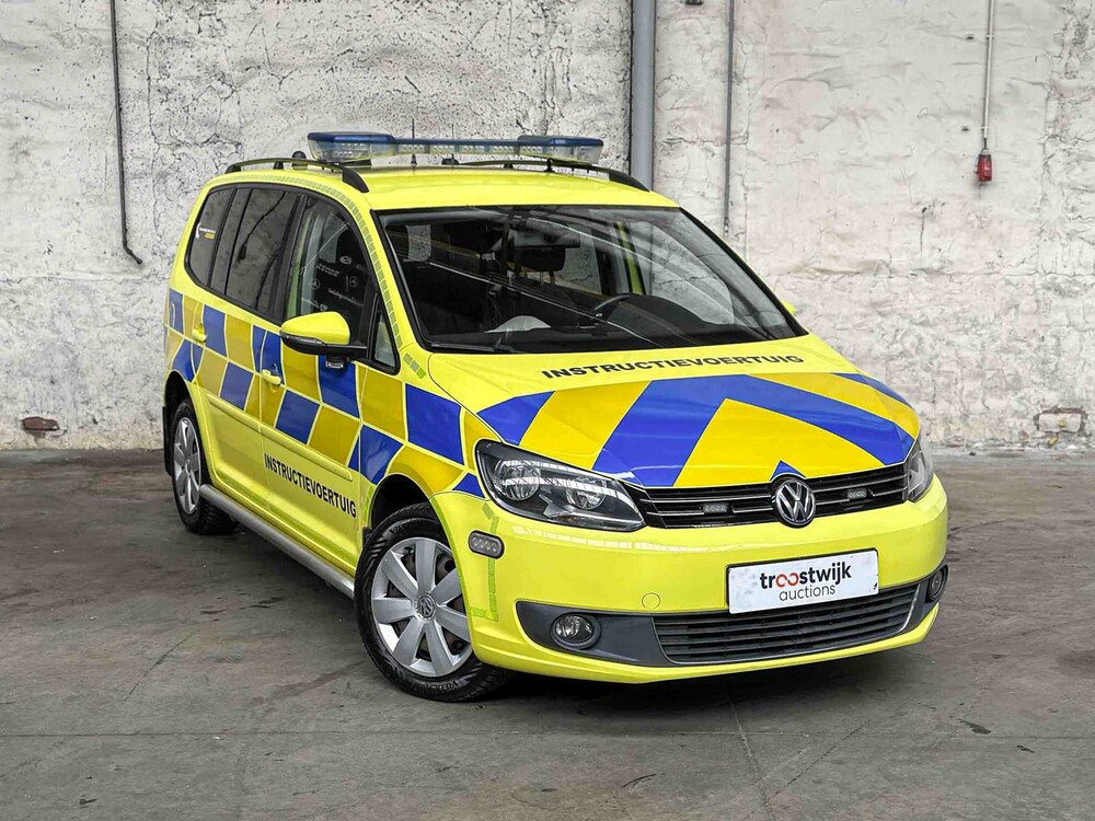 Volkswagen Touran 2.0 TDI Comfortline BlueMotion (AUTOMATIC) 140hp 2013, 8-KNN-06