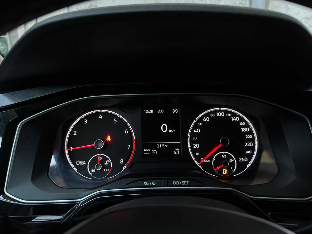 Volkswagen Polo 1.0 TSI Highline 95hp 2018, TD-390-P