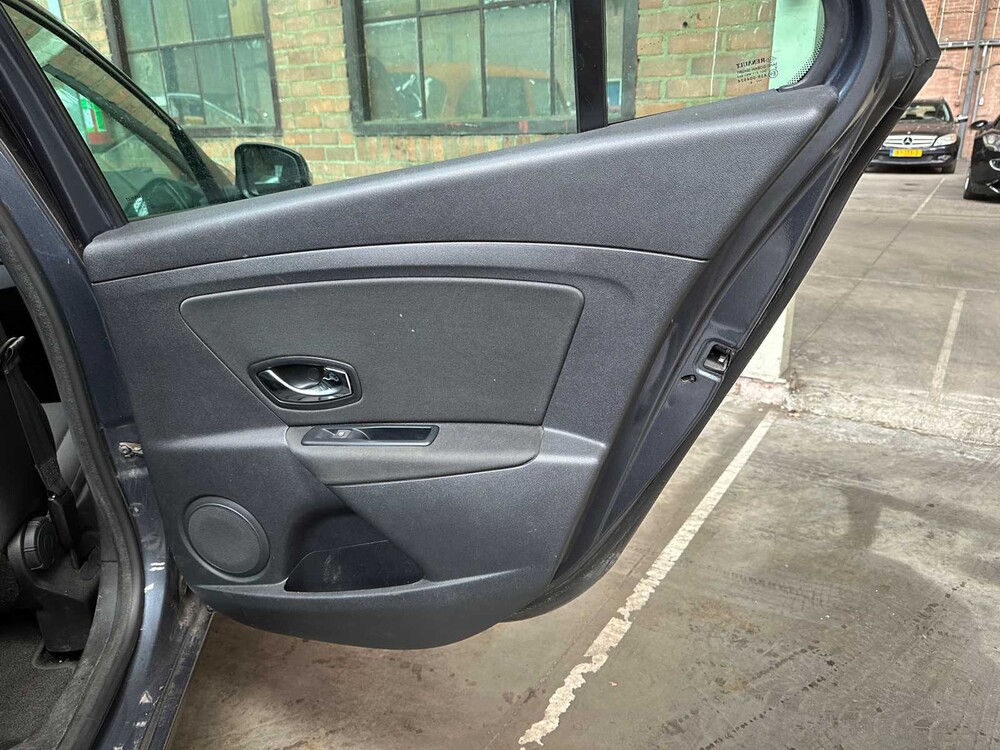 Renault Mégane Estate 1.2 TCe Limited 116 2016, H-092-ZX