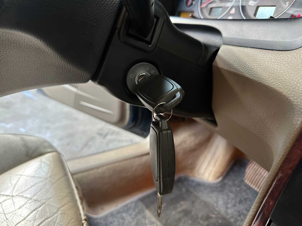 Volvo S60 2.4D Momentum 163hp 2007, 07-XL-GT