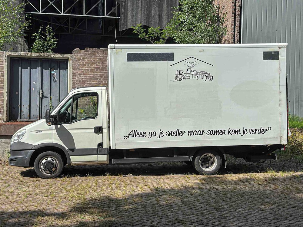 Iveco Daily 35C13 375 126hp 2012 Box truck, 2-VZZ-50 Commercial vehicle