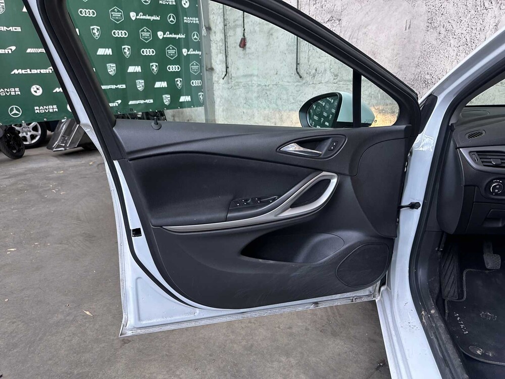 Opel Astra ST 1.2T Business 145hp 2020, H-905-ZX