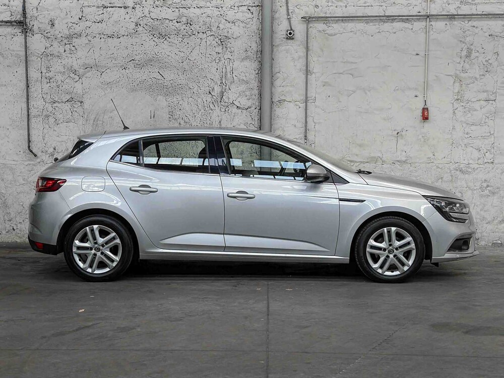 Renault Megane 1.5 DCi 110hp 2017, PF-201-Z 