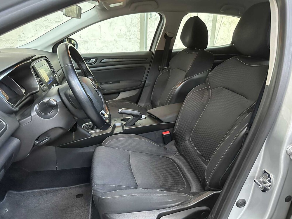 Renault Megane 1.5 DCi 110hp 2017, PF-201-Z 