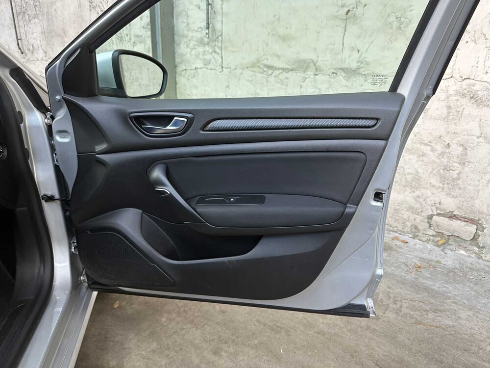 Renault Megane 1.5 DCi 110hp 2017, PF-201-Z 