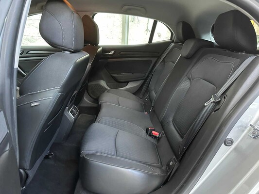 Renault Megane 1.5 DCi 110pk 2017, PF-201-Z