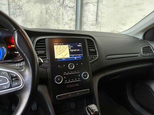 Renault Megane 1.5 DCi 110pk 2017, PF-201-Z