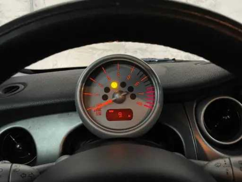 Mini Cooper S 1.6 170hp 2004, 77-KHT-5