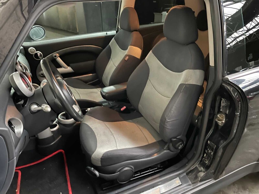 Mini Cooper S 1.6 170hp 2004, 77-KHT-5