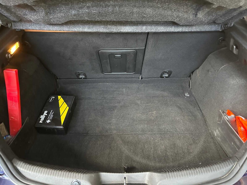 Alfa Romeo Giulietta 1.4 T Distinctive 170hp 2011, 12-RRR-7