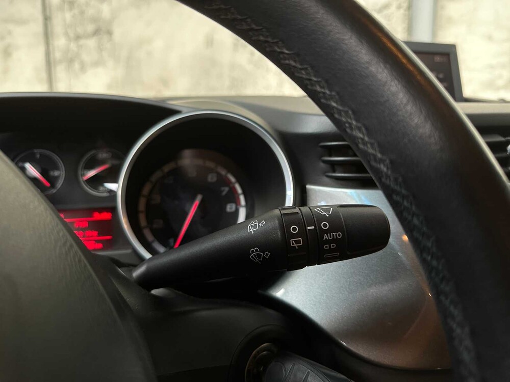 Alfa Romeo Giulietta 1.4 T Distinctive 170hp 2011, 12-RRR-7