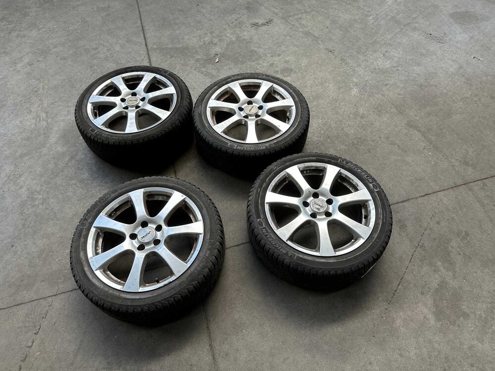 Alfa Romeo Giulietta 1.4 T Distinctive 170hp 2011, 12-RRR-7