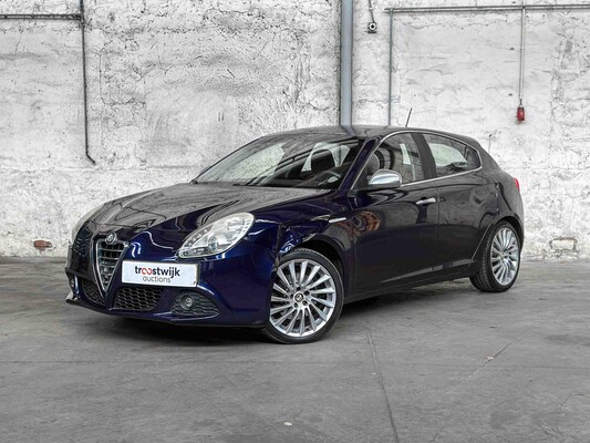 Alfa Romeo Giulietta 1.4 T Distinctive 170pk 2011, 12-RRR-7