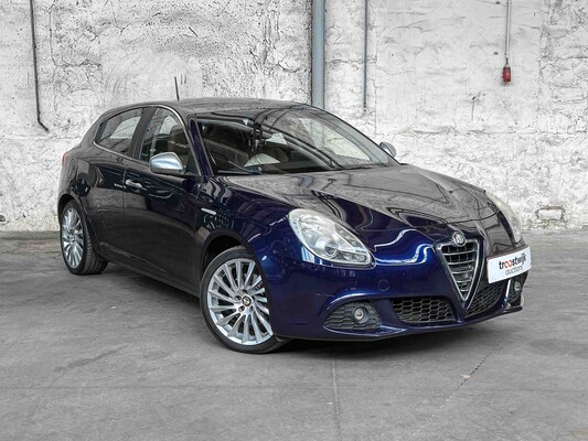 Alfa Romeo Giulietta 1.4 T Distinctive 170pk 2011, 12-RRR-7