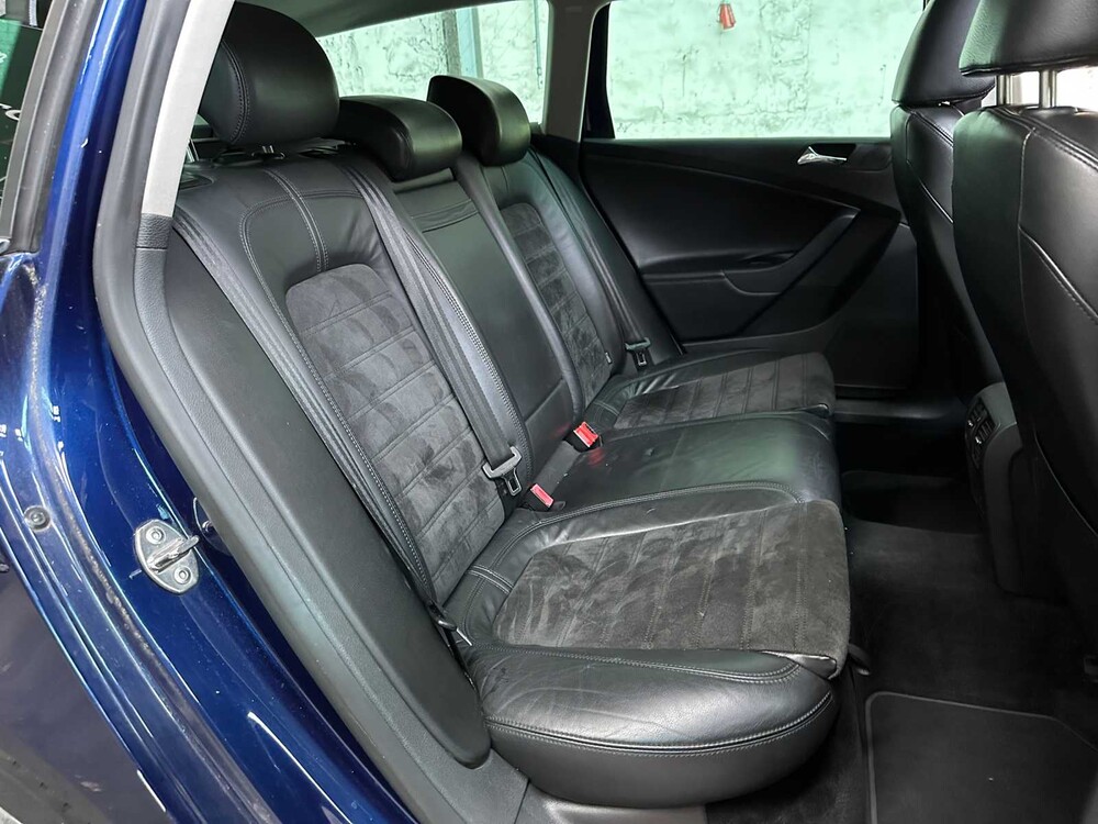 Volkswagen Passat Variant 3.2 V6 Highl. Bns 4M 250hp 2007, 79-XF-VS