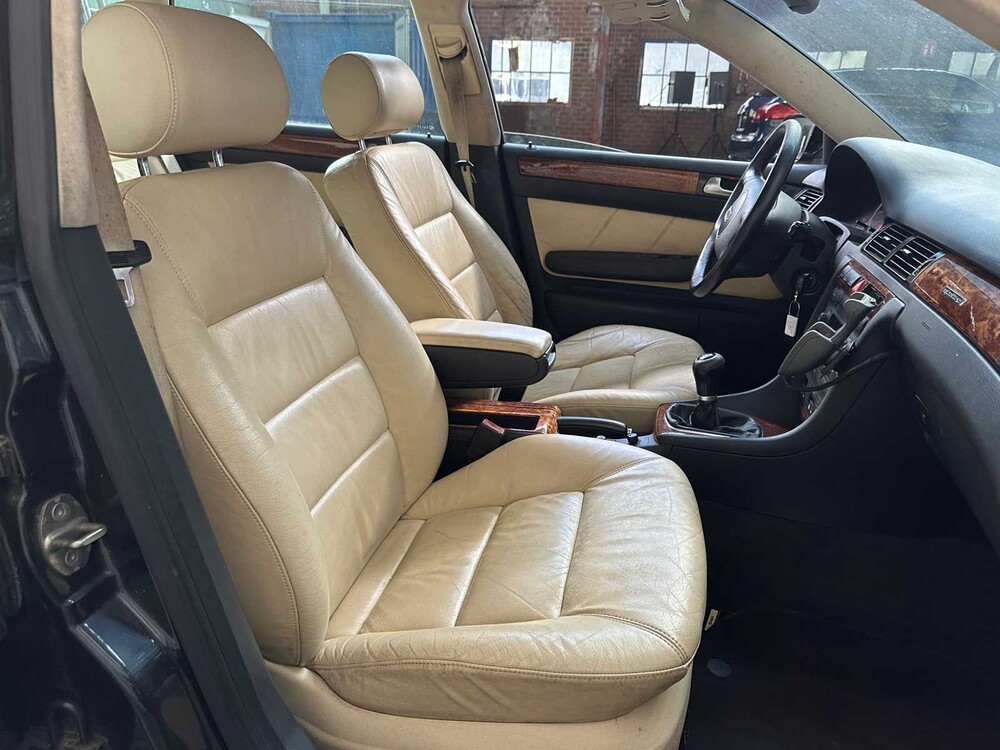 Audi A6 Avant 2.4 Quattro Exclusive 170hp 2002, 14-JP-NK