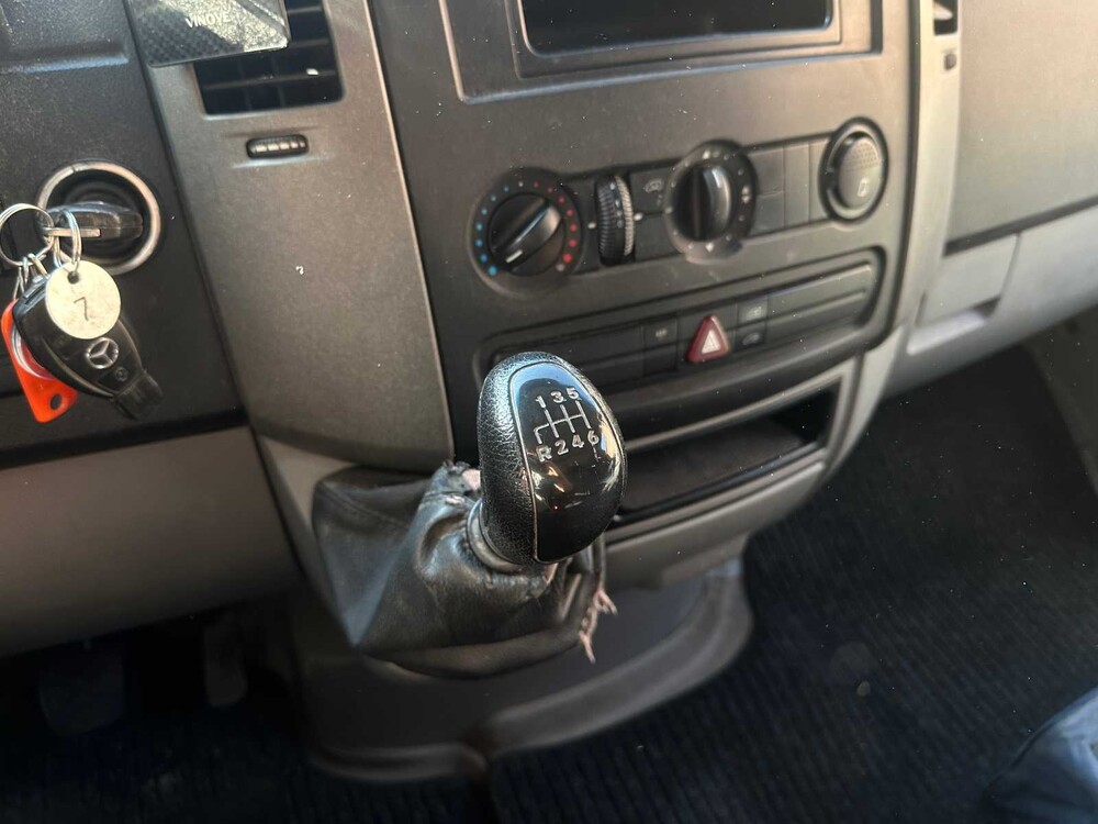 Mercedes-Benz Sprinter 213 2.2 CDI 366 DC 129hp 2010, 4-VJG-95 Commercial Vehicle