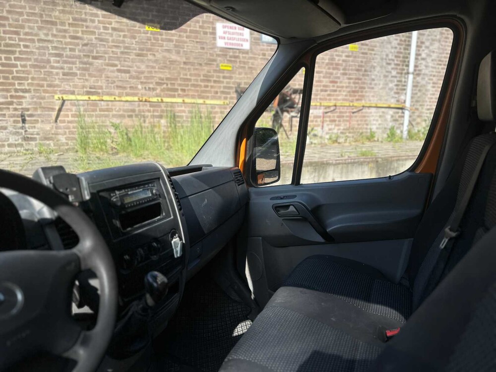 Mercedes-Benz Sprinter 209 2.2 CDI 366 DC 88hp 2007 Commercial Vehicle, 88-VDP-4 Youngtimer