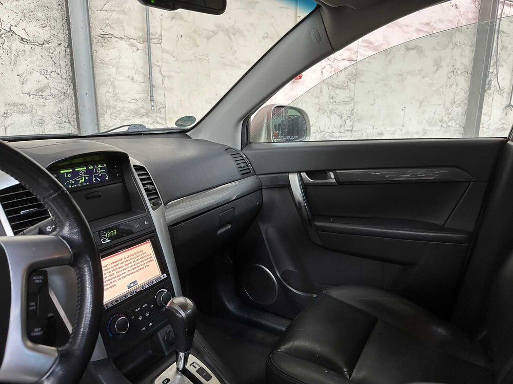 Chevrolet Captiva 3.2i Executive 230hp 2007, 93-XD-SL