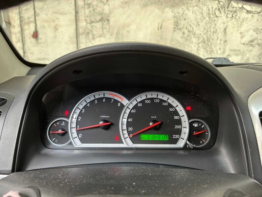 Chevrolet Captiva 3.2i Executive 230pk 2007, 93-XD-SL