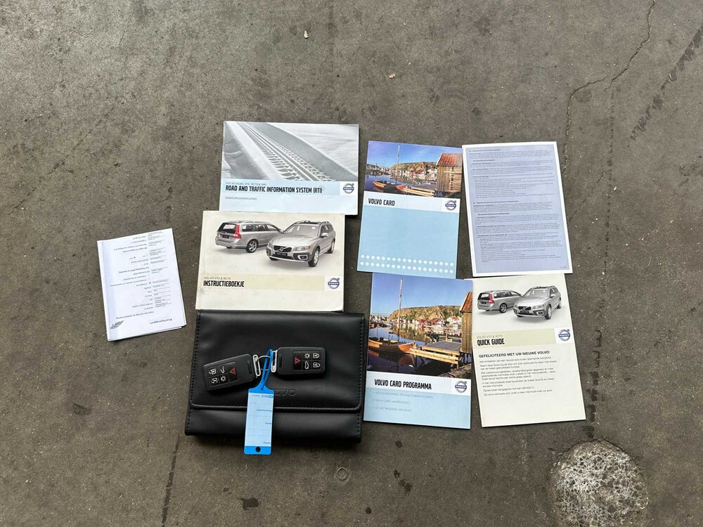 Volvo V70 2.4D Momentum 175hp 2010, 48-KXP-9