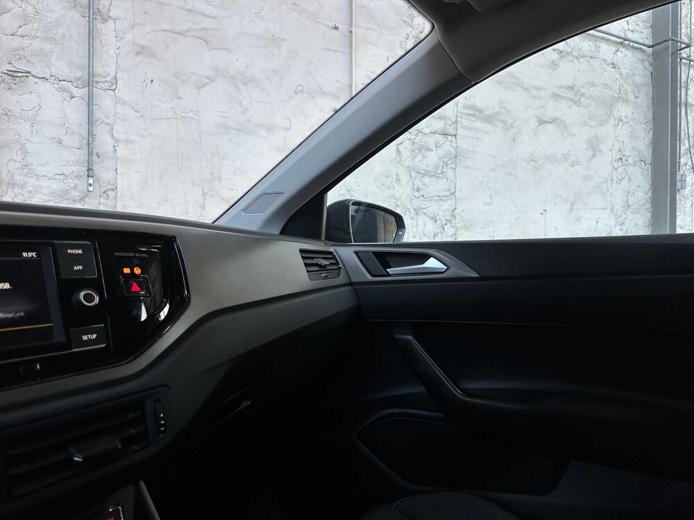 Volkswagen Polo 1.0 TSI Comf.l. Bus. 95hp 2021, K-179-VG